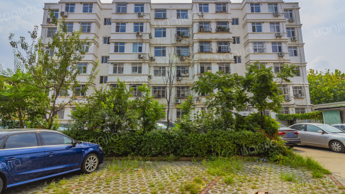 秀景花园东区外景图