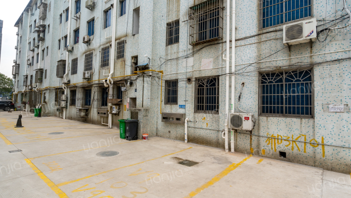 力博小区外景图