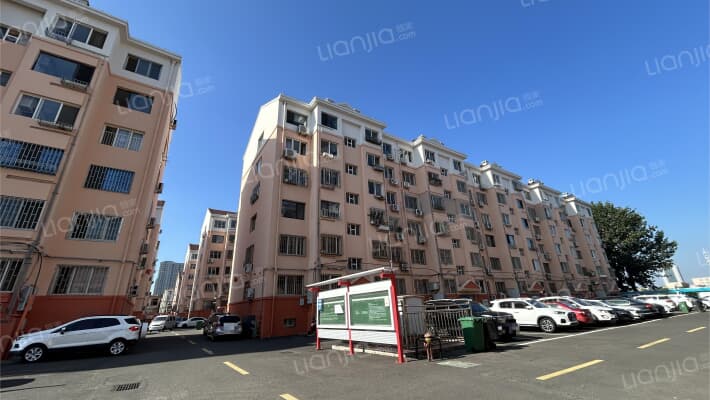 兴华苑小区外景图