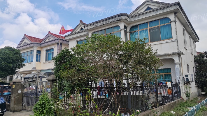 银河花园外景图