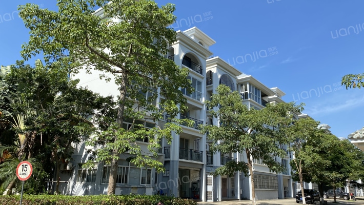 宝通花园外景图