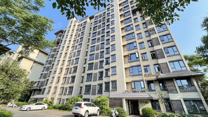 山河万里外景图