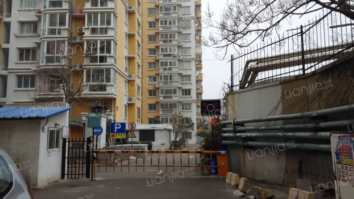 青啤家园外景图