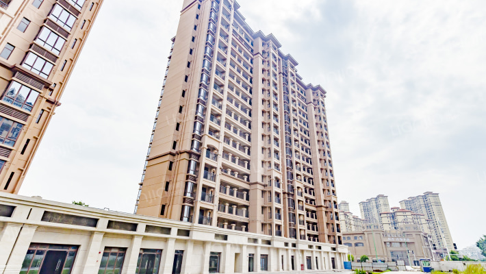 东波苑小区外景图