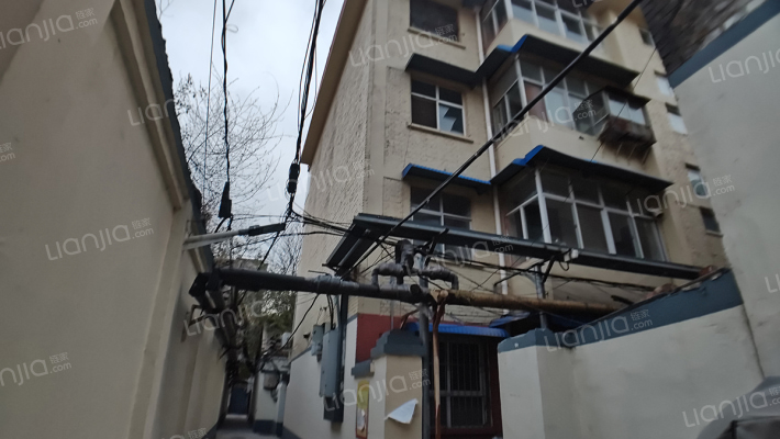 食品公司家属楼外景图