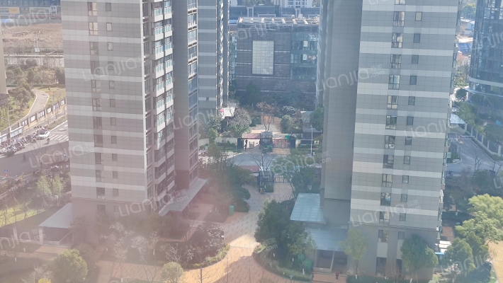 绿地香树花城E区外景图