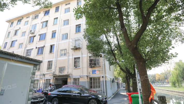 绣衣新村西区外景图