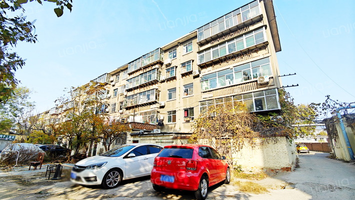 电车线厂宿舍外景图