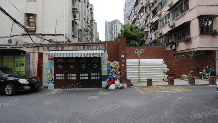 微山新村外景图