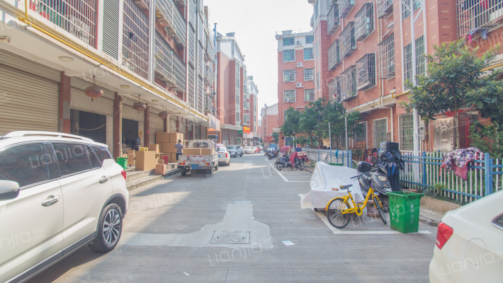 楼下新村四区外景图