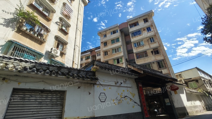 三江小区外景图