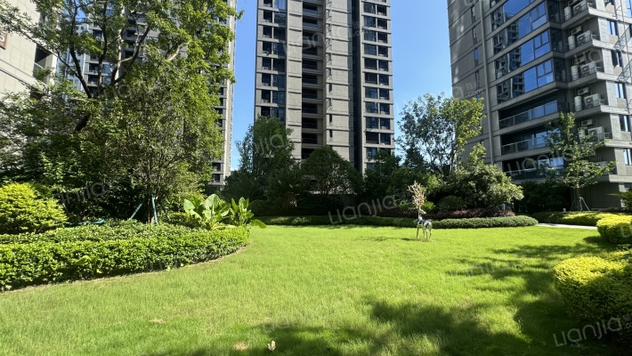 远洋泊云庭外景图