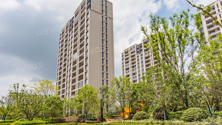 中海上东区外景图