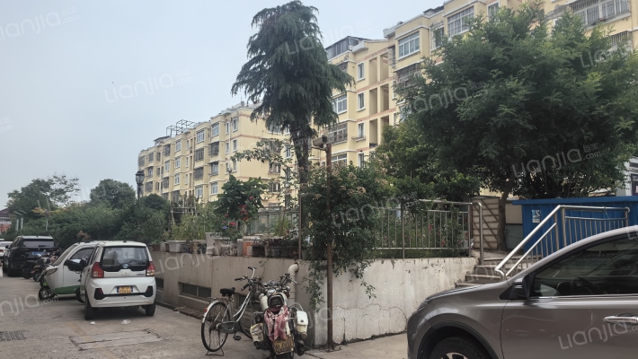 银河花园外景图