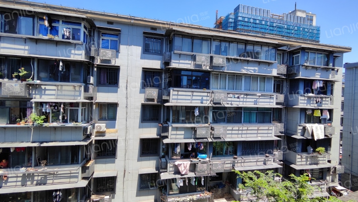 朝阳西路127号外景图