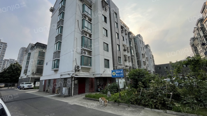 四季花苑外景图