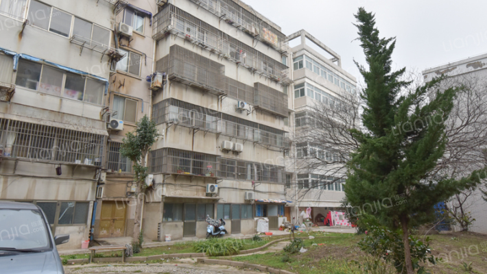 市农林局宿舍外景图