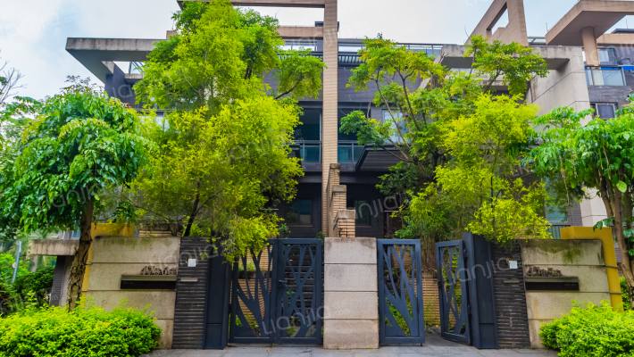 雅景花园外景图