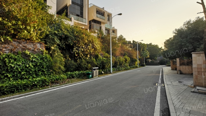 依云小镇外景图