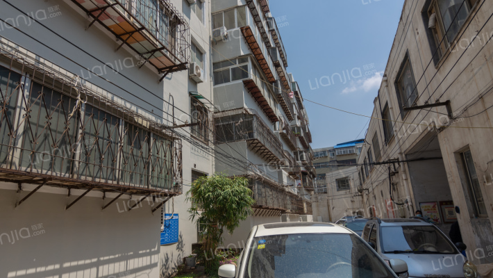 西坡西街16号院外景图