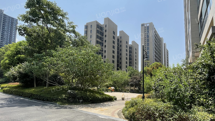 绿都嘉华公馆外景图