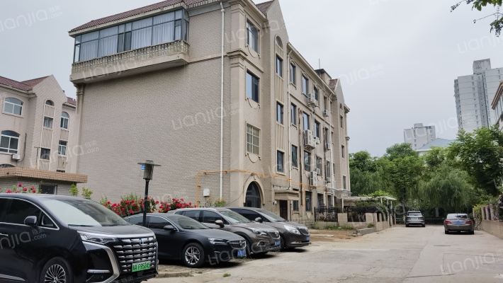 中苑小区外景图