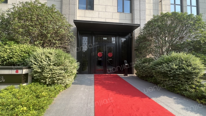 朗悦悦融苑外景图