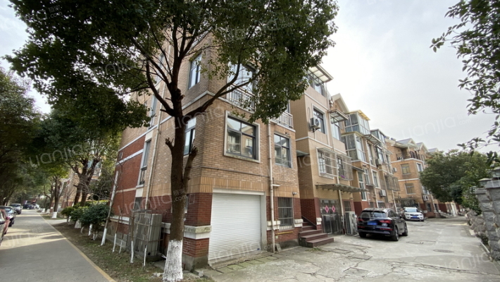 富馨花园外景图