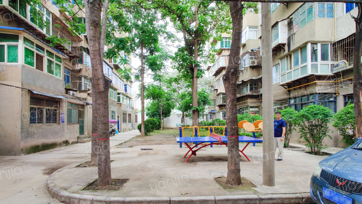 邮局家属院外景图