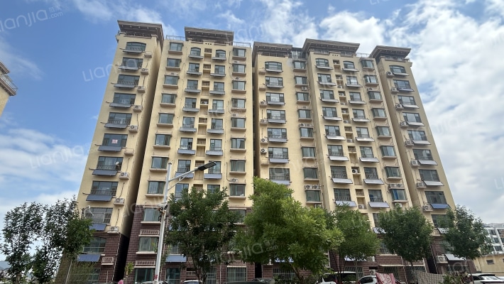 东城家园外景图