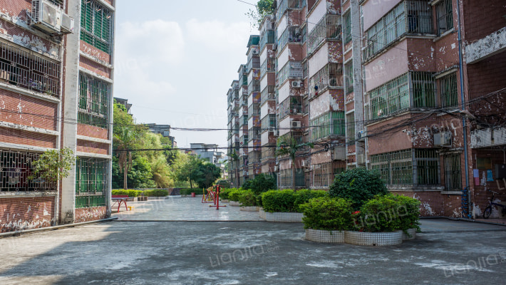 华峰大厦外景图