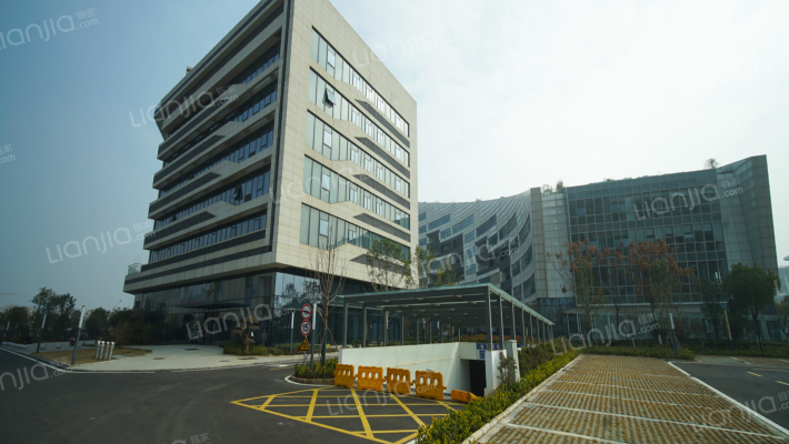 空港中心外景图