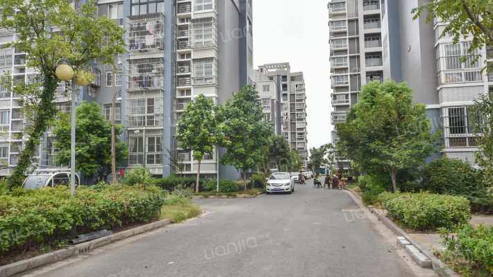 圣英花园外景图