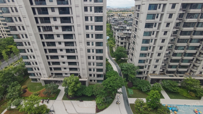 大诚纪名府外景图