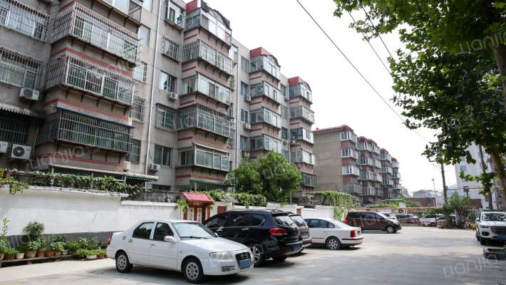 柳泉新村外景图