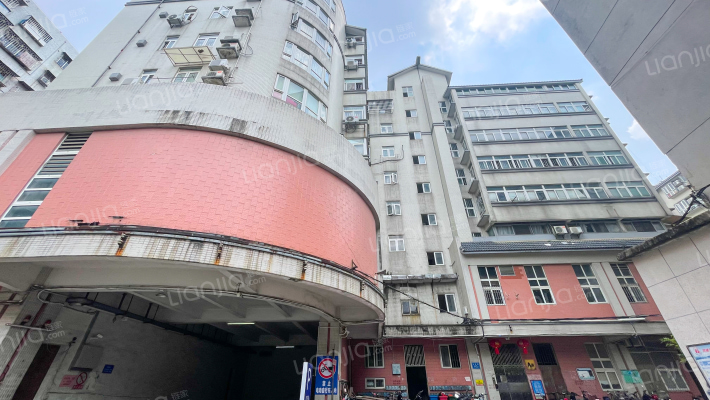 永安路112号外景图