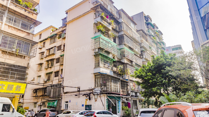 省轻工业厅大院外景图