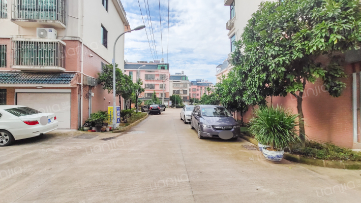 溪心北区外景图