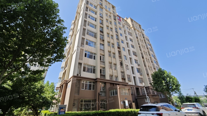 翡翠湾花园外景图