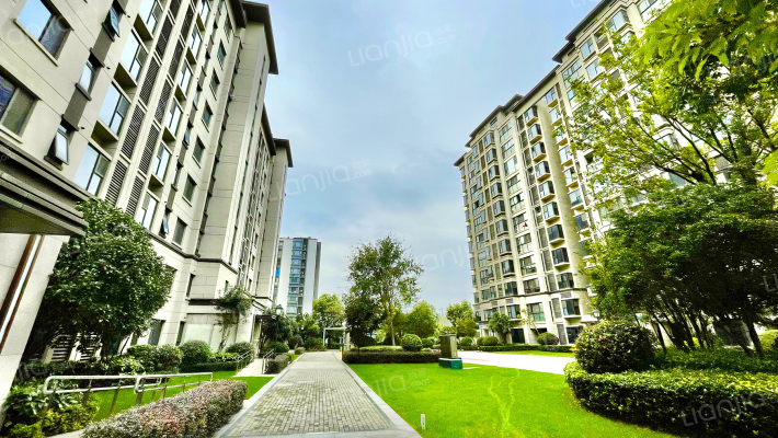 新力帝泊湾外景图