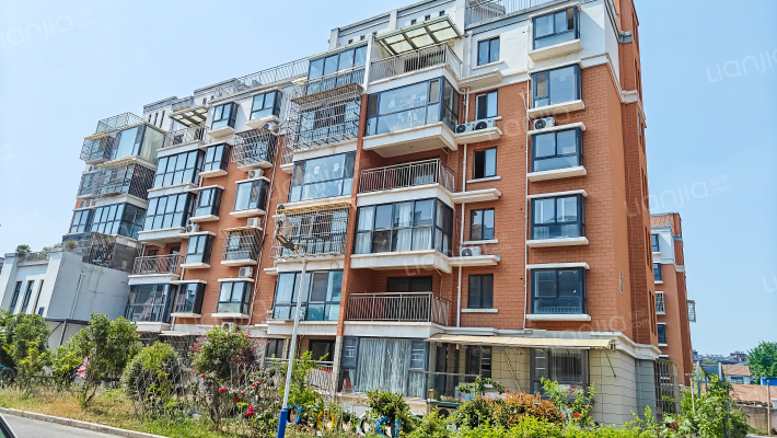 康桥花园外景图