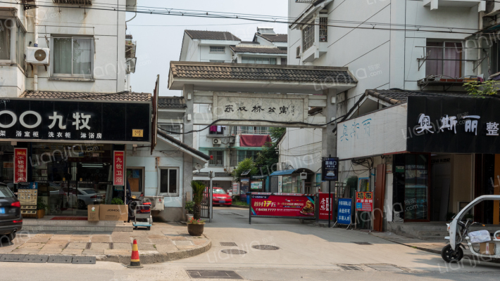 东双桥公寓外景图