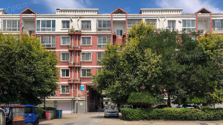 安馨园小区外景图