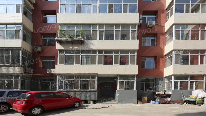 前所街电信宿舍外景图