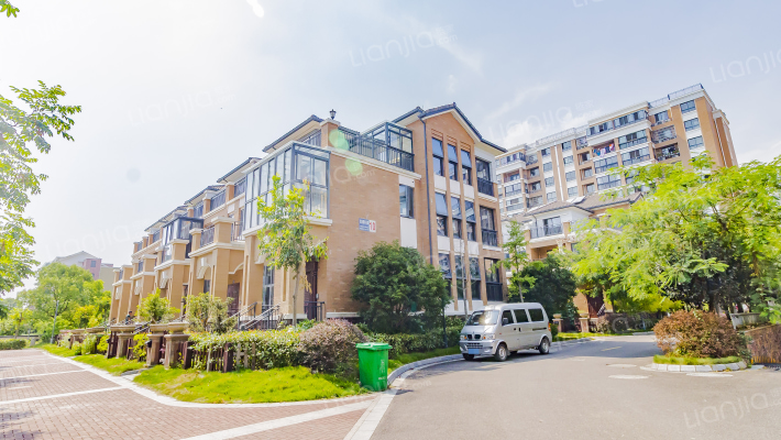 滨海都市花园外景图