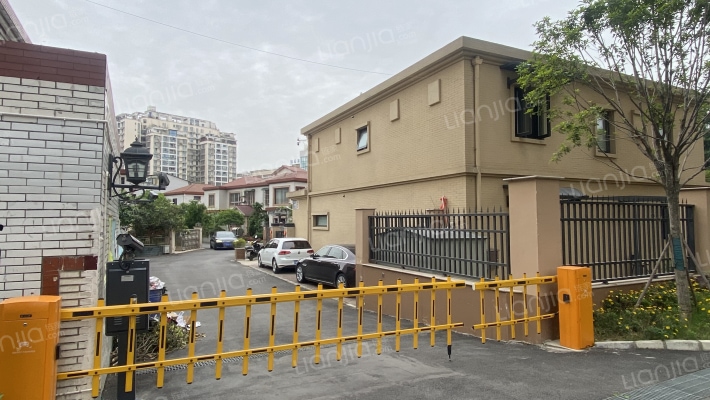 蓉都大道北一段84号外景图