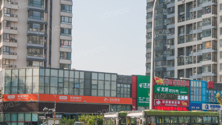 泰兴南路底商外景图