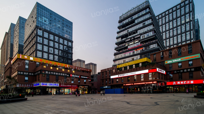 郑东商业中心B区外景图