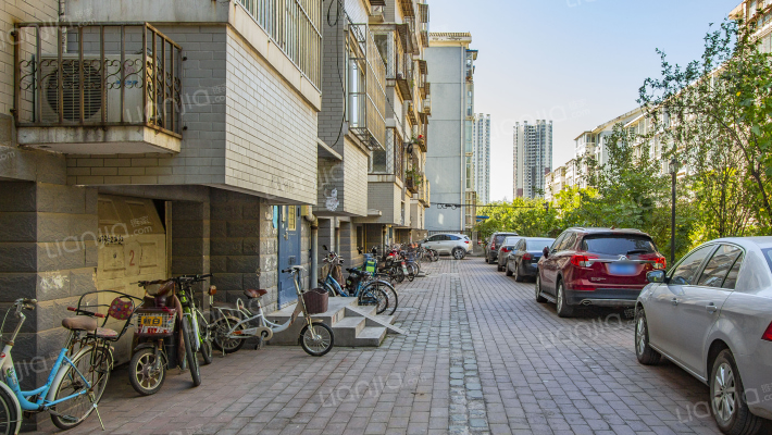 泃河湾小区外景图