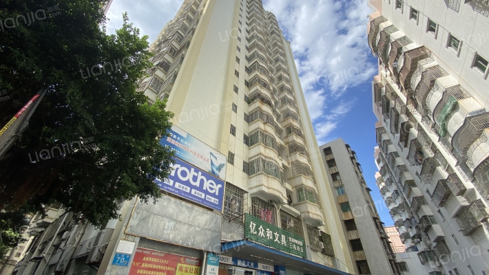 泉都大厦外景图